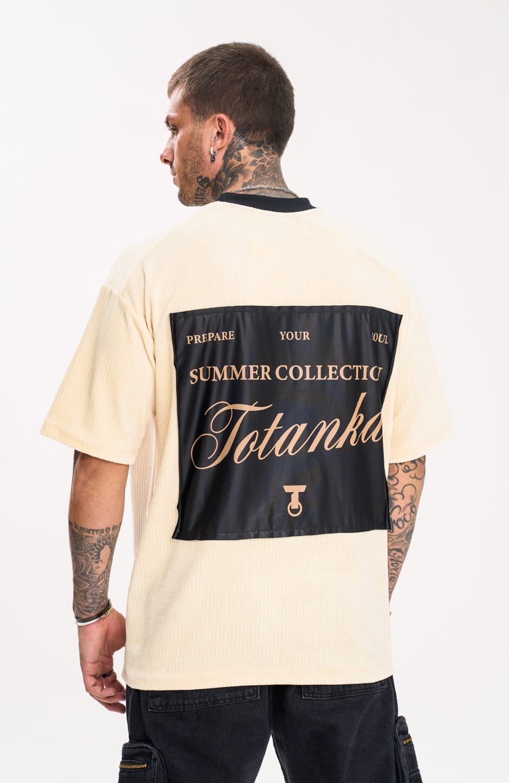 CAMISETA OVERSIZED TOTANKA - Imagem 3