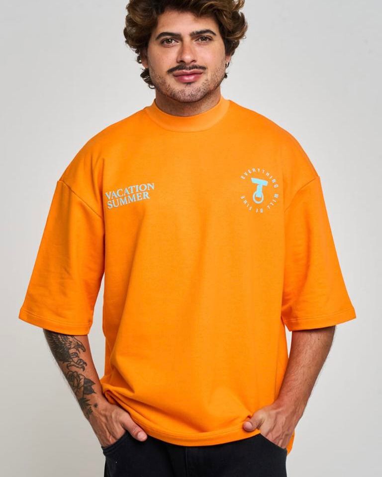 CAMISETA OVERSIZED TOTANKA