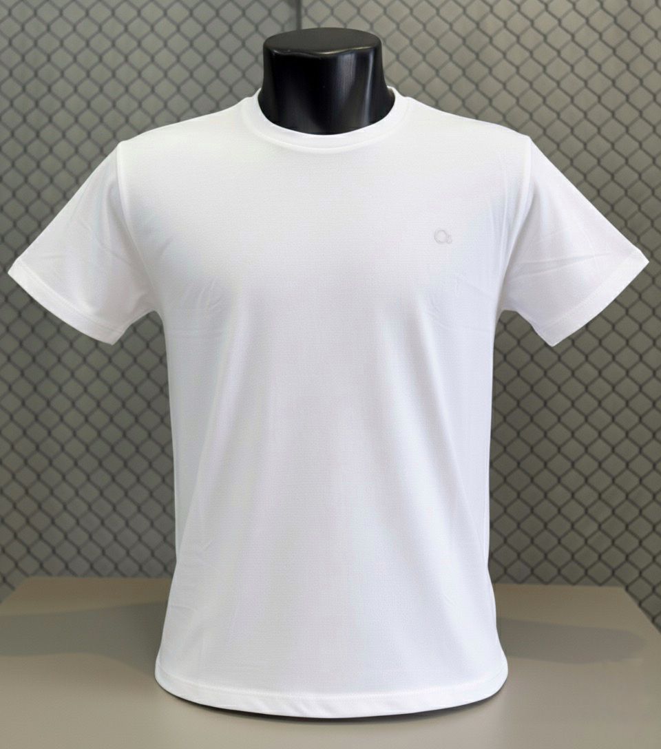CAMISETA BÁSICA OGOCHI PLUS