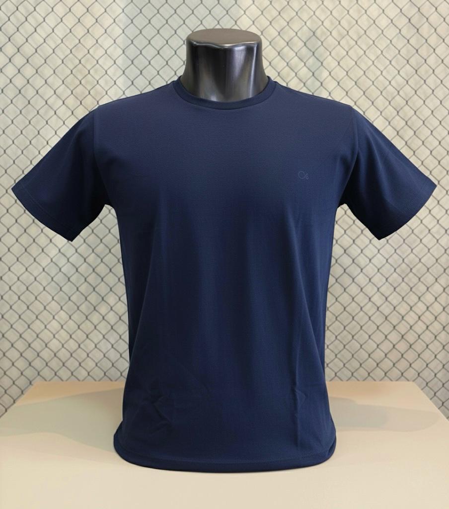 CAMISETA BÁSICA OGOCHI PLUS