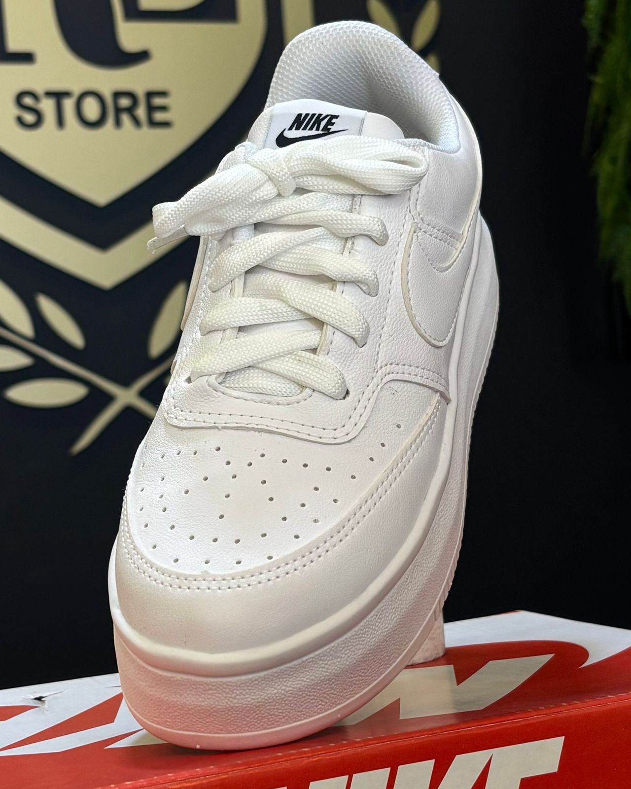 TÊNIS NIKE COURT VISION - Imagem 2